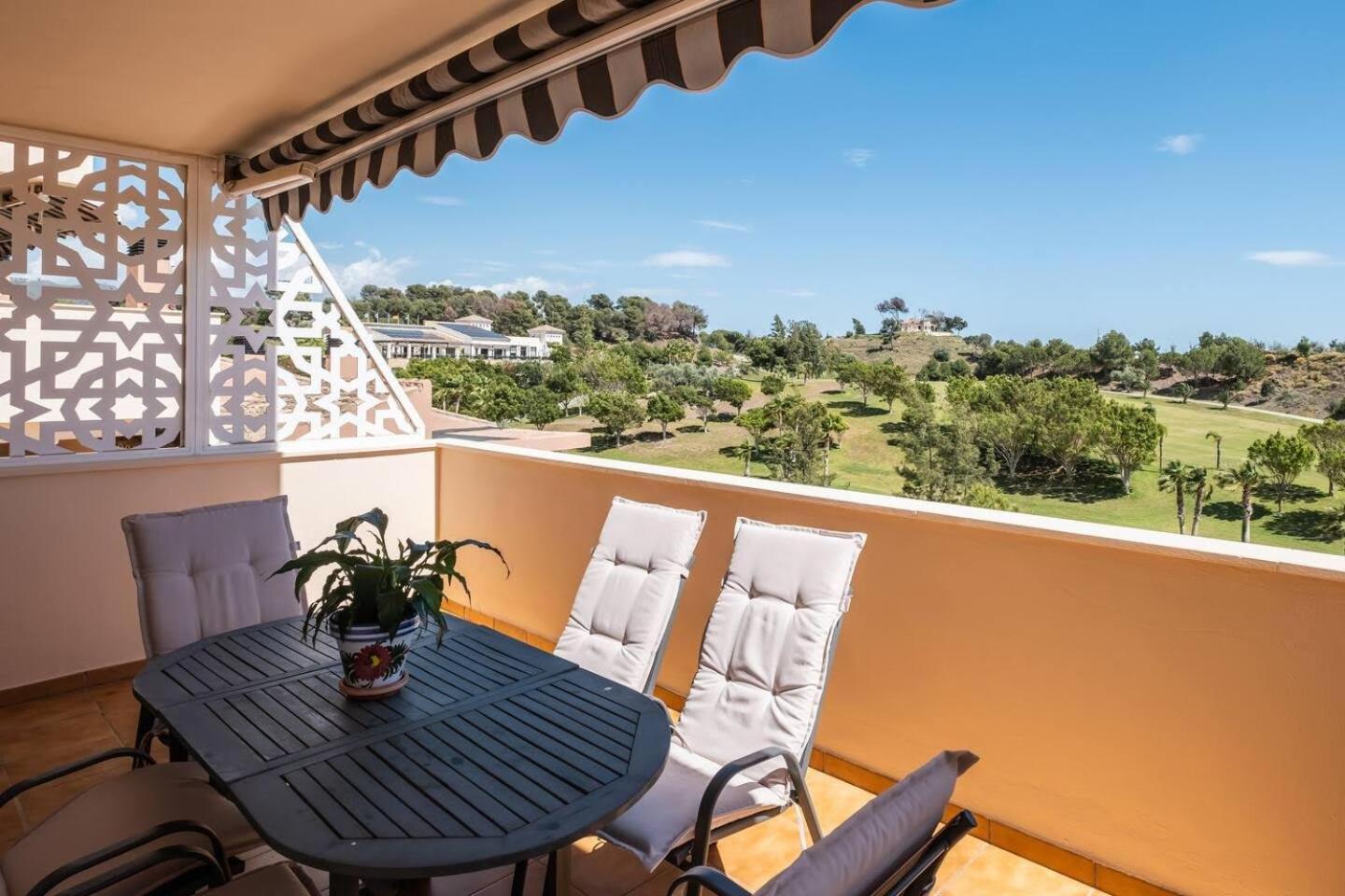Relaxation, Golf & Beach Caleta De Velez Exterior foto